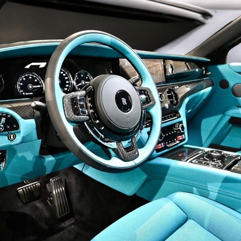 Rolls-Royce Black Badge Ghost 2023